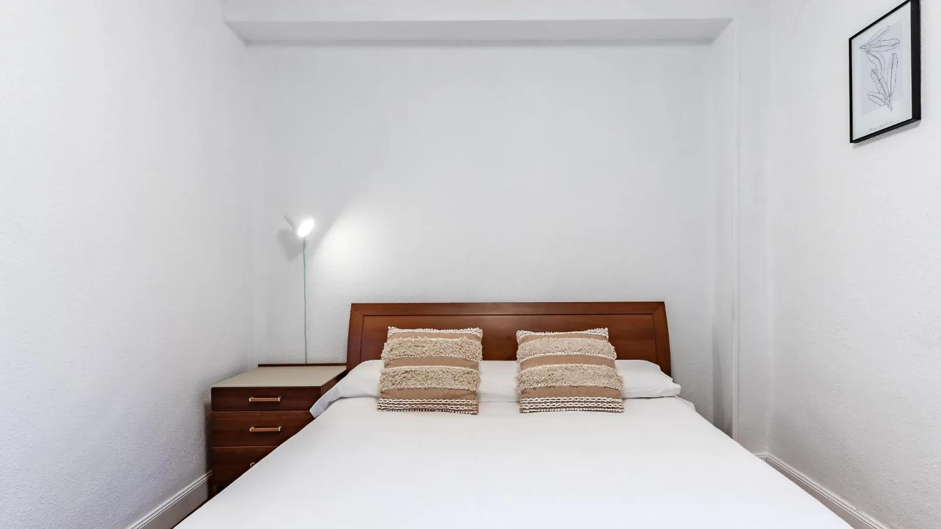 Charming 4 Double Bed Steps From The Old Town Apartment Bilbao Spain