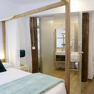 2* Casa de hóspedes Lo